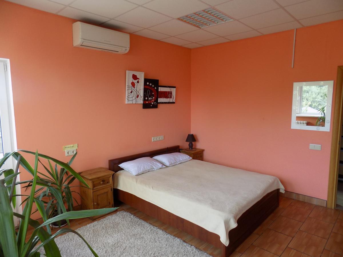 Hostel Geo 戈梅利 外观 照片